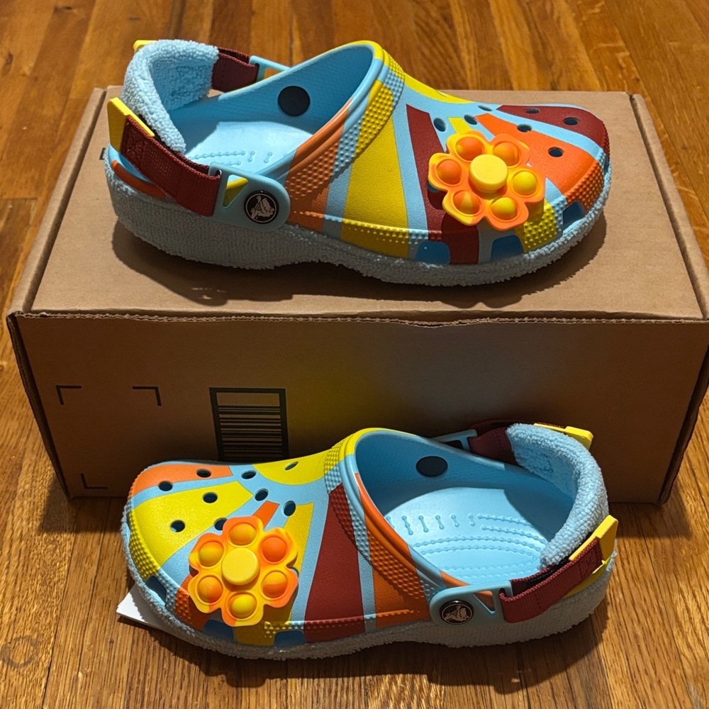 CROCS Classic Slip Resist Adjustable Terry Cloth Clog-Multi Color Womens 6 WD